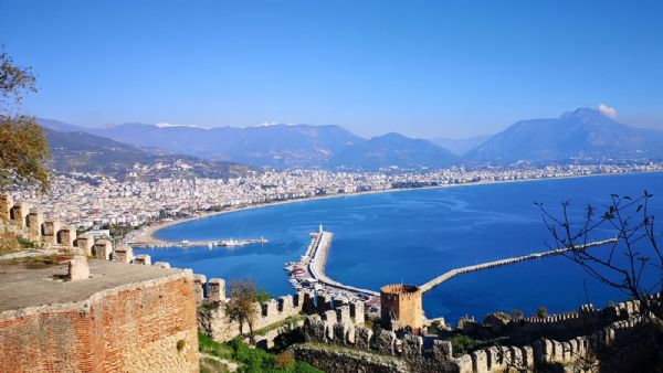 Alanya by Bus, Damlatas Cave and  Boat Trip from Side