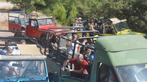 Jeep Safari from Antalya on Taurus Mountains