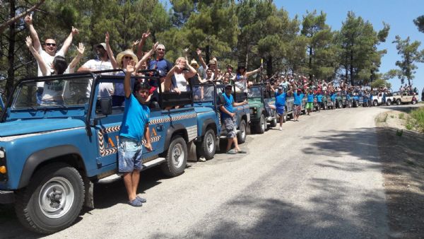 Alanya Jeep, Rafting, and Zipline Tour